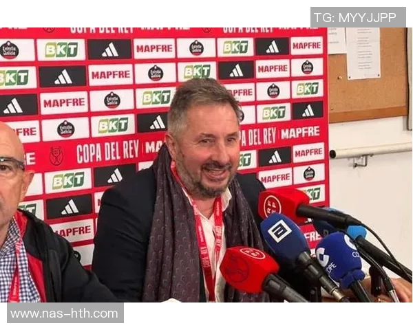 韦加港主帅：我只有在夜店里寻欢作乐才能结交人脉，获得合同